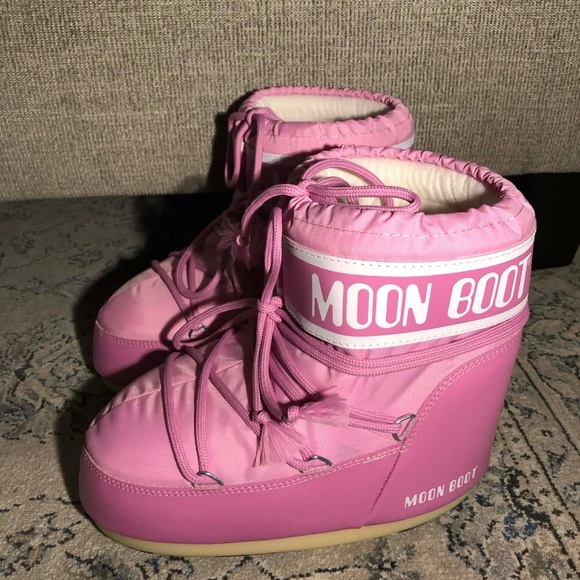 Moon Boot Icon Low Pink Nylon Boots - Picture 5 of 14
